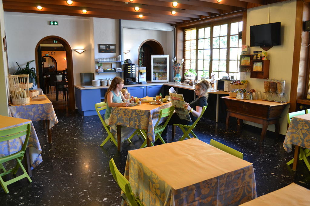 Hotel Restaurant Davat Brison-Saint-Innocent Екстер'єр фото