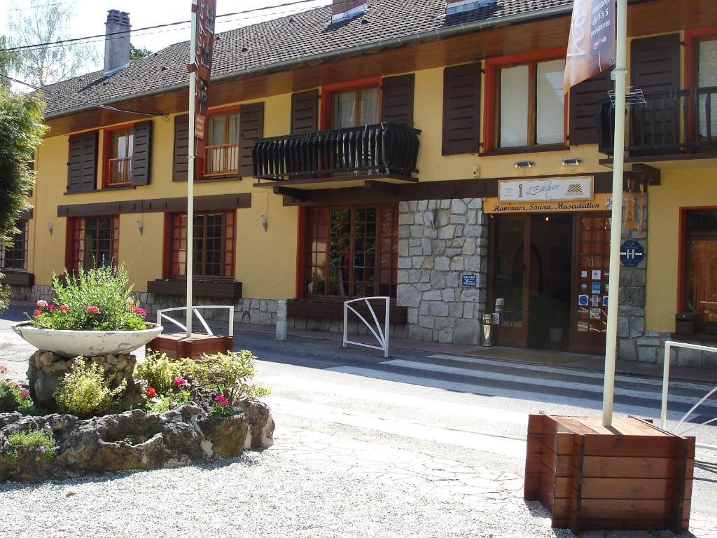 Hotel Restaurant Davat Brison-Saint-Innocent Екстер'єр фото
